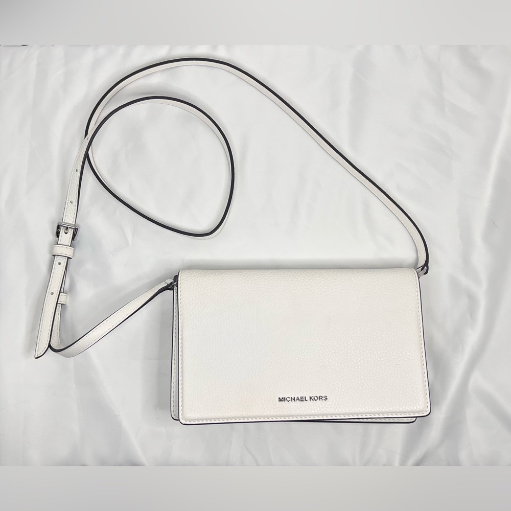 NWT MICHAEL MICHAEL KORSJet Set Medium Pebbled Leather Crossbody Bag in White